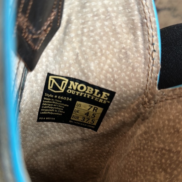 Noble Outfitters Heeled Boots - Picture 3 of 5